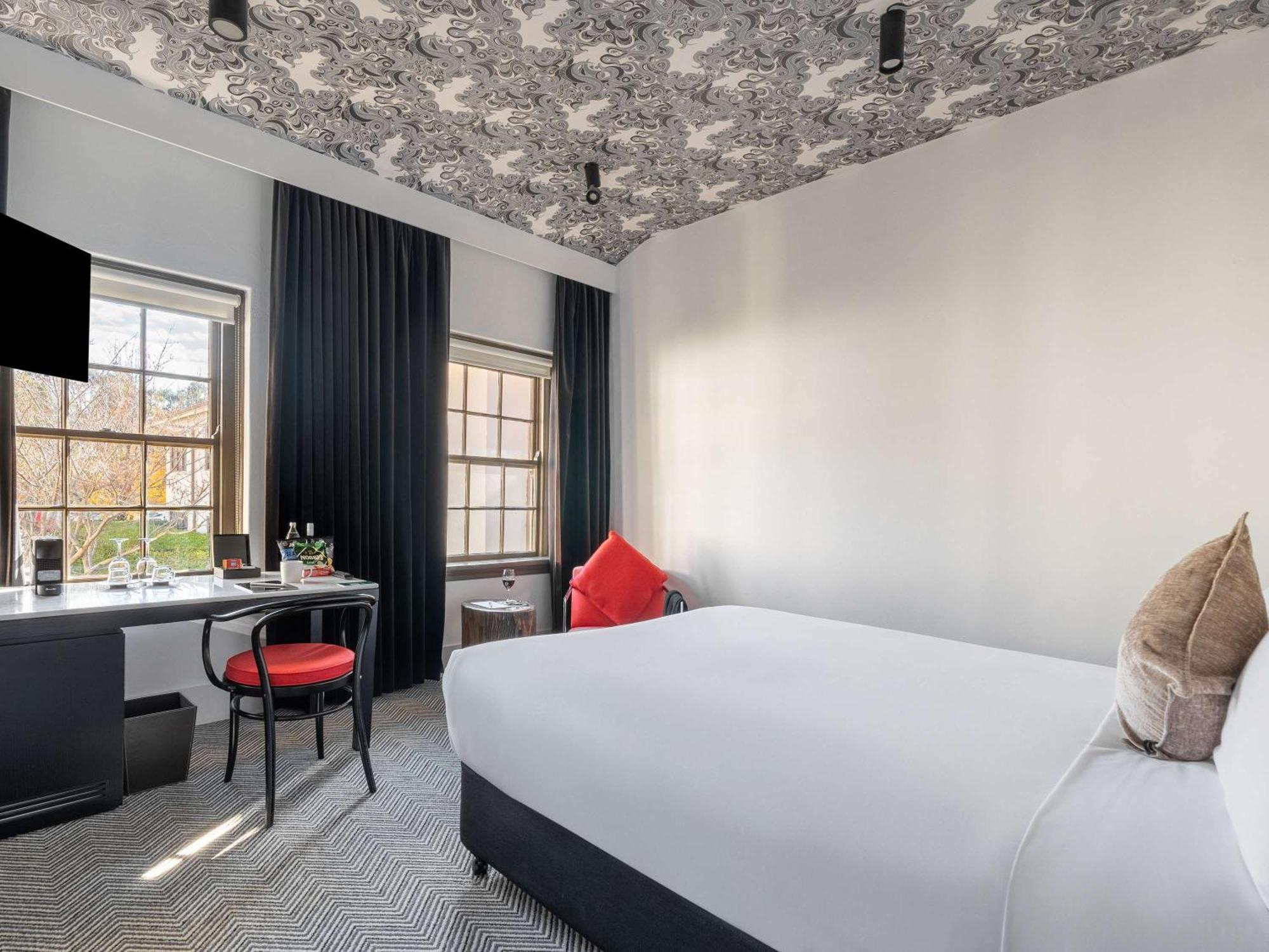 Peppers Gallery Hotel Canberra Ngoại thất bức ảnh