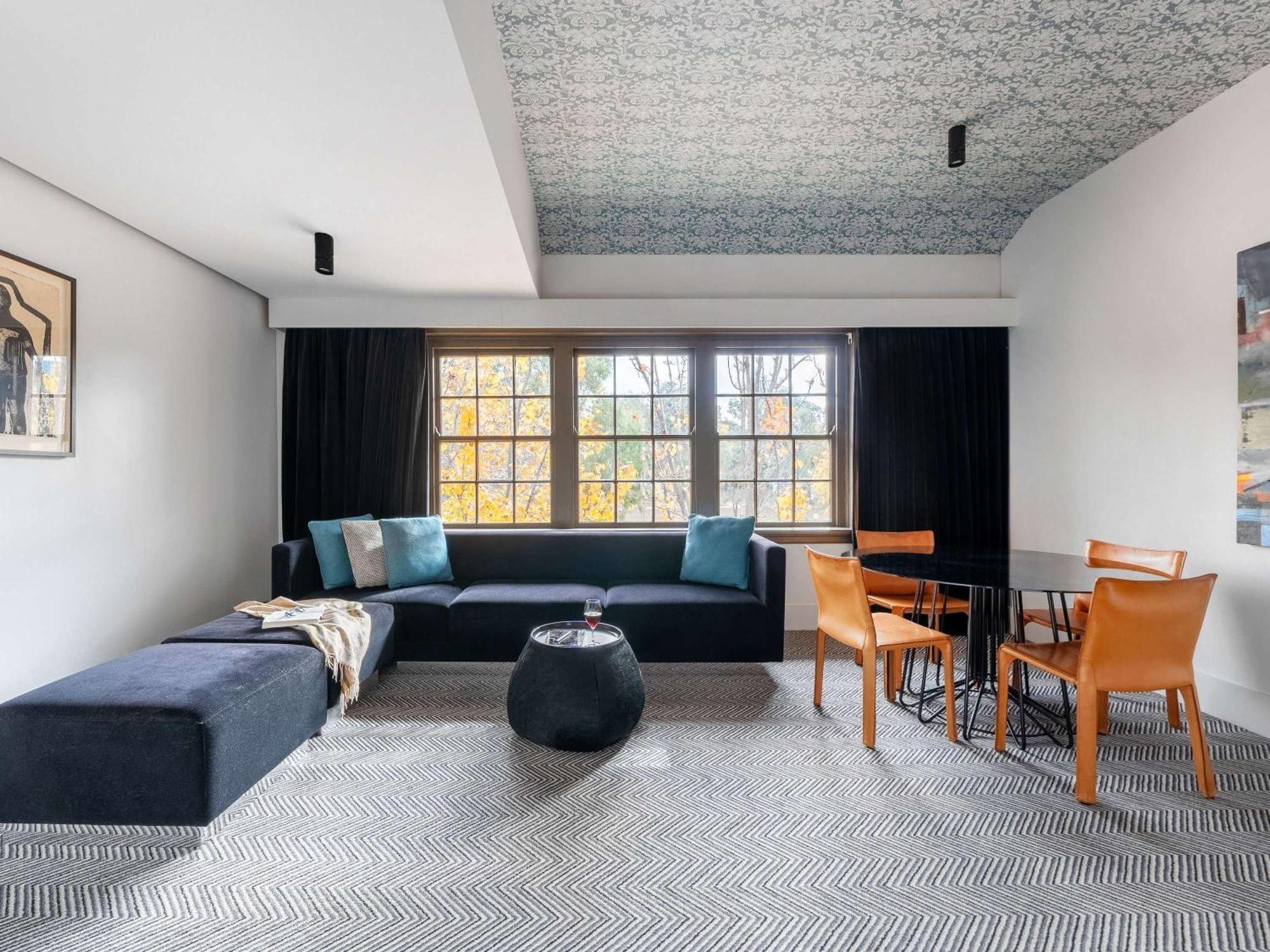 Peppers Gallery Hotel Canberra Ngoại thất bức ảnh